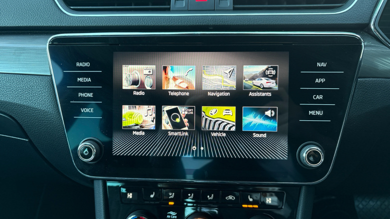 Skoda Superb 2.0 TDI CR SE L 5dr DSG Diesel Hatchback